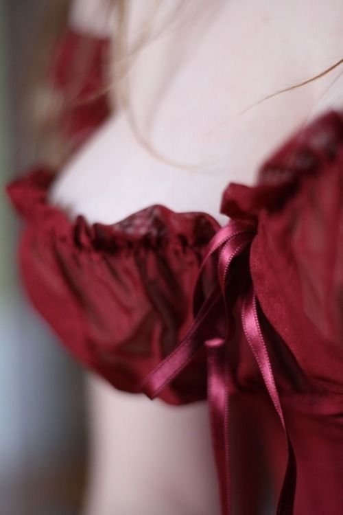 Contact Gulshan Escort for an enquiry